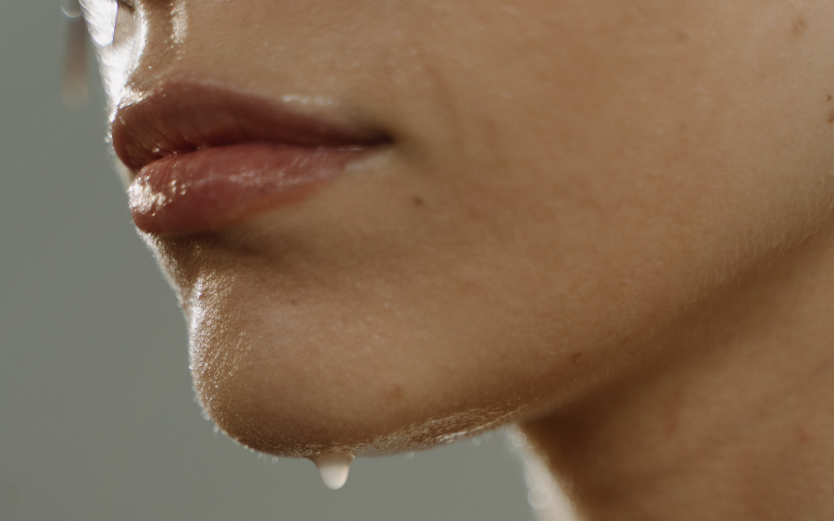 How Can Excessive Facial Sweat Be Managed?